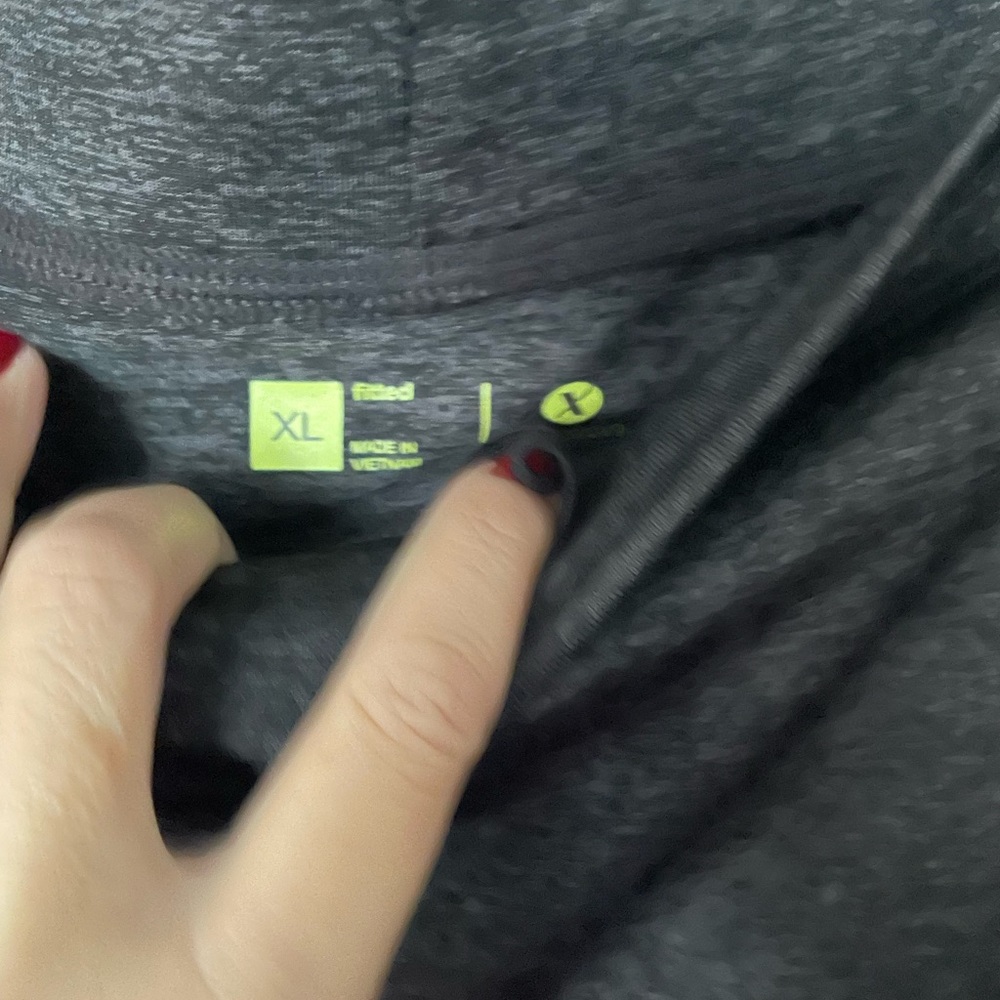 Xersion workout capris - Picture 3 of 4